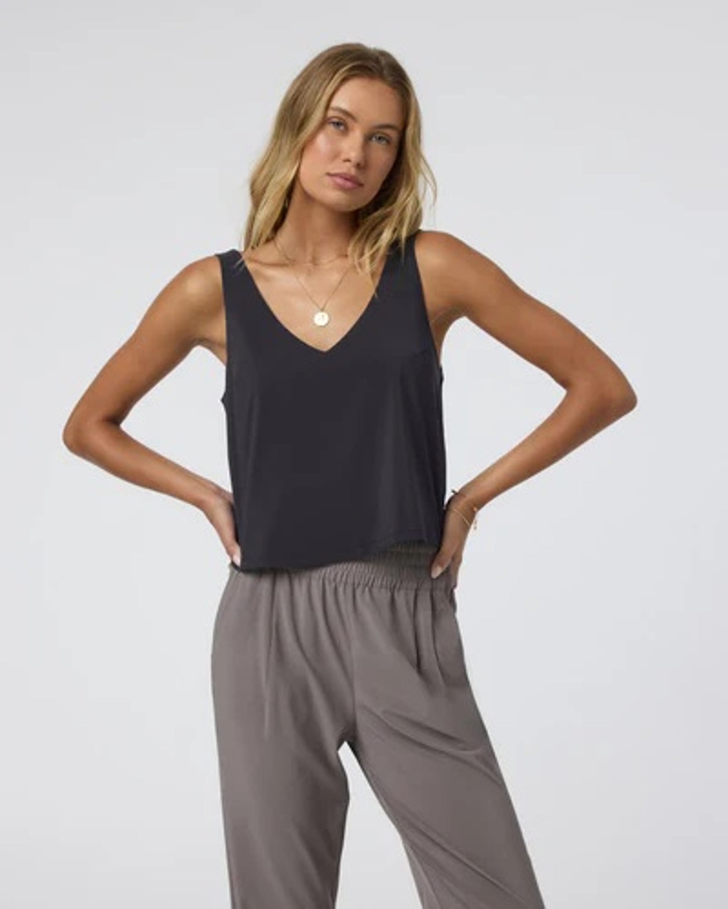 SL VILLA CROPPED TANK