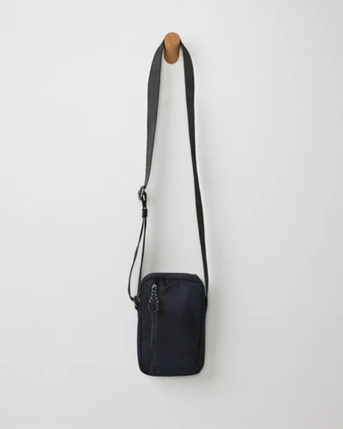 ALL DAY CROSSBODY