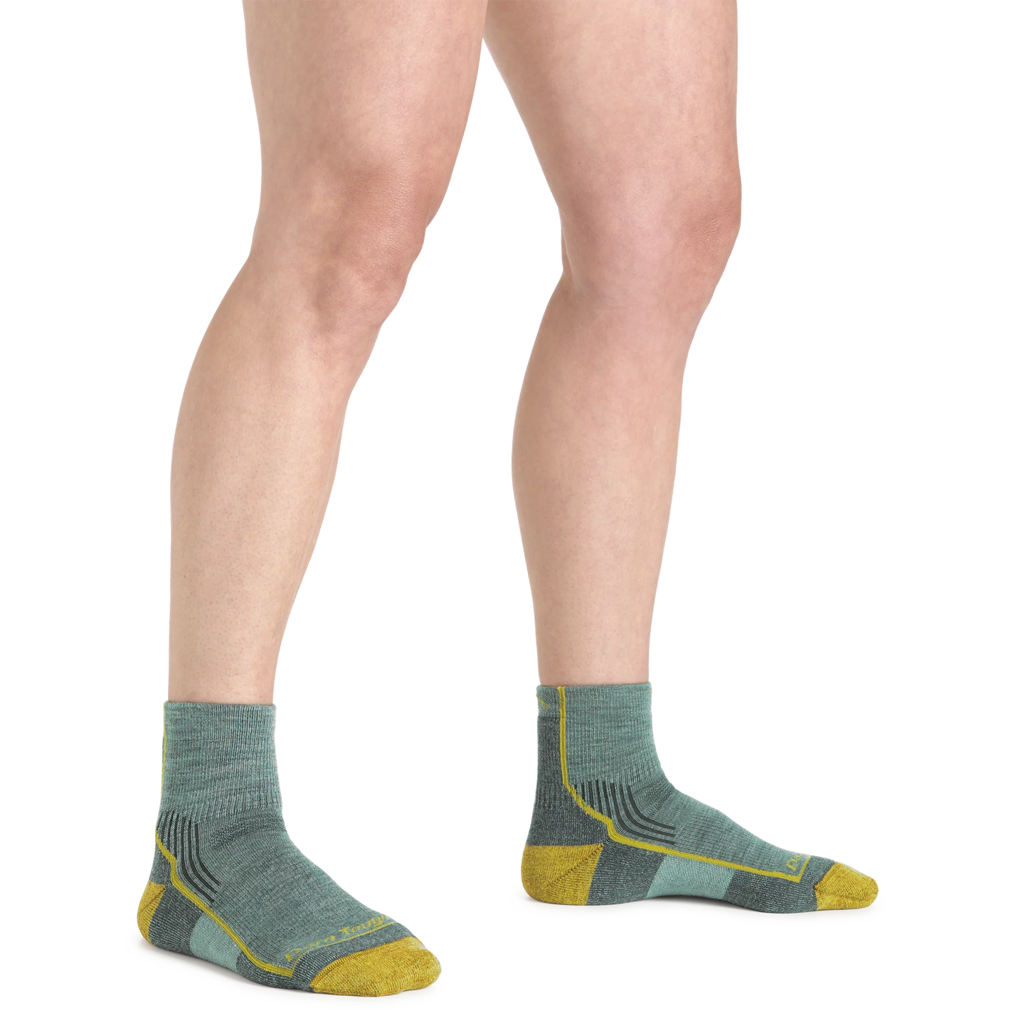 WOMEN'S HIKER QUARTER MIDWEIGHT HIKING SOCKS